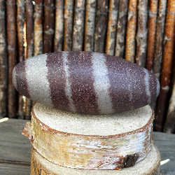 Shiva Lingam (7 à 8 cm) – Pierre sacrée de la Narmada (S1)