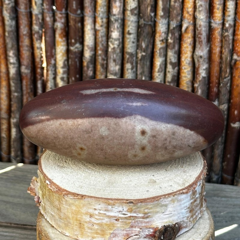 Shiva Lingam (7 à 8 cm) – Pierre sacrée de la Narmada (S2)