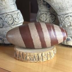 Shiva Lingam (13 cm) – Pierre sacrée de la Narmada - (M9)