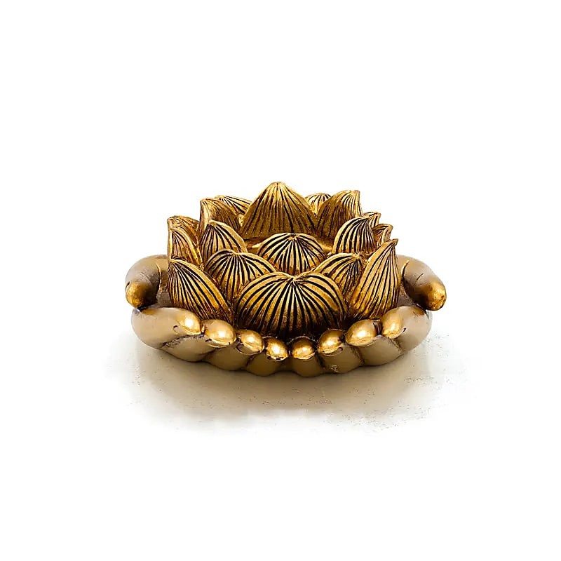 Bougeoir Lotus Mains Doré – Un symbole lumineux