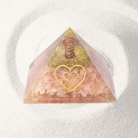 Pyramide Orgonite Quartz Rose avec Cœur – 7,5 cm – Énergie d’amour 2