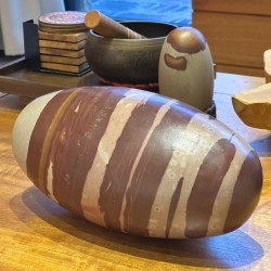 Shiva Lingam (30x16cm) - L - Narmada - Pièce unique - 9,85 kg