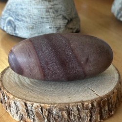 Shiva Lingam (7 à 8 cm) – Pierre sacrée de la Narmada S6