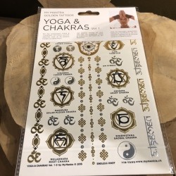 Tatouages - ésotérique - énergie - doré "Yoga & Chakras" Om - Ohm