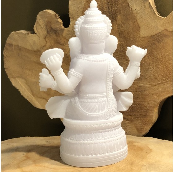 Ganesh statue blanche