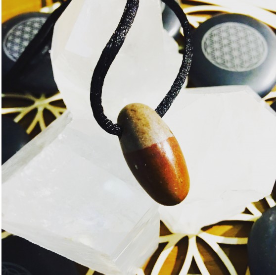 Pendentif Shiva Lingam - 2 à 3 cm - avec fil cuir