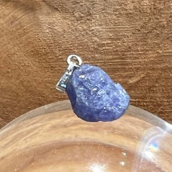 Pendentif Tanzanite brut avec 925 boucle d'argent