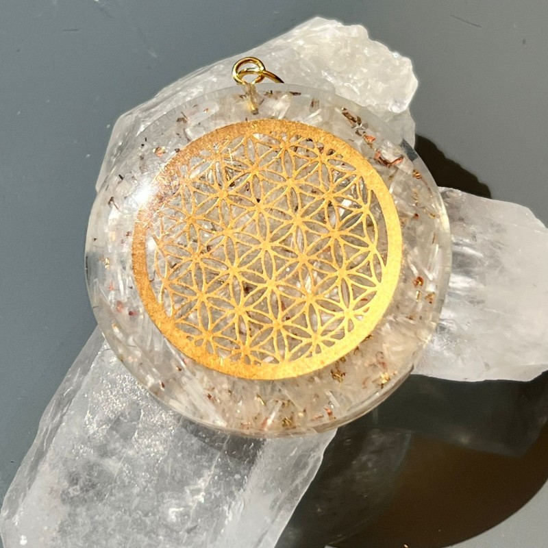 Pendentif Selenite Orgonite & Fleur de vie - avec fil noir